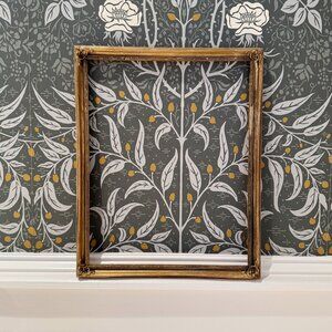 Vintage Gold Wood Picture Frame